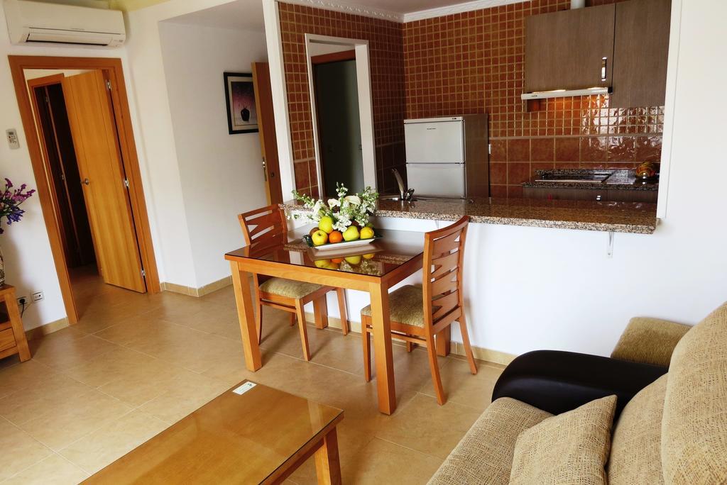 Apartamentos Turisticos Las Yucas Торре-дель-Мар Экстерьер фото