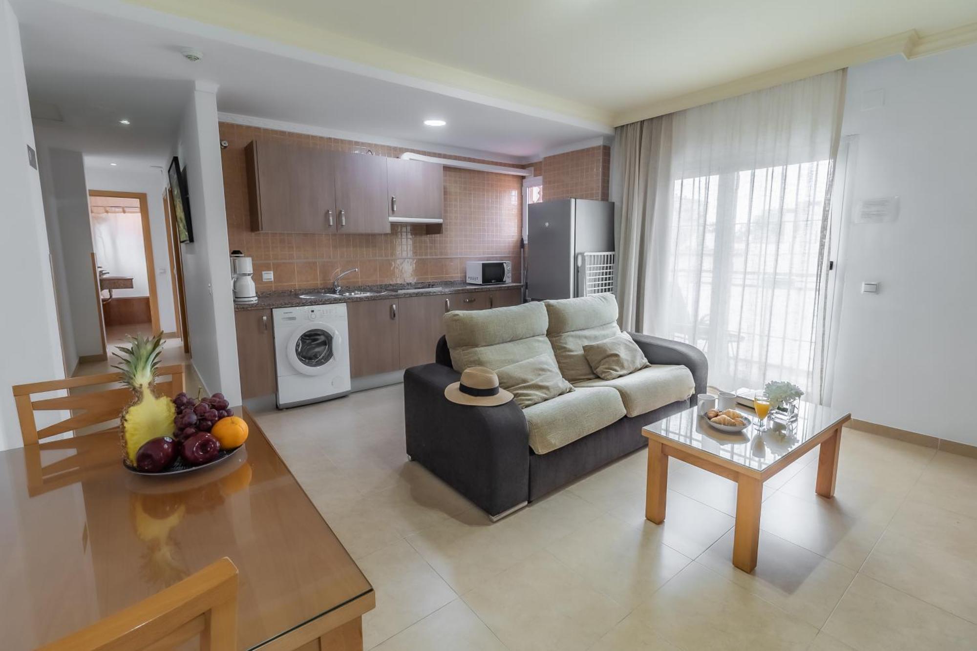 Apartamentos Turisticos Las Yucas Торре-дель-Мар Экстерьер фото