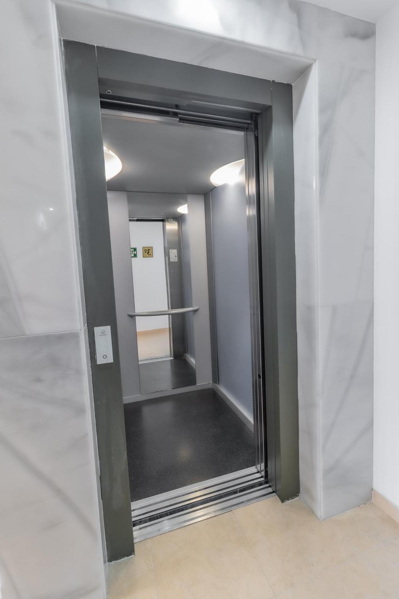 Apartamentos Turisticos Las Yucas Торре-дель-Мар Экстерьер фото