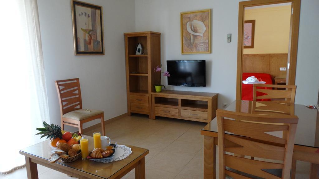 Apartamentos Turisticos Las Yucas Торре-дель-Мар Экстерьер фото